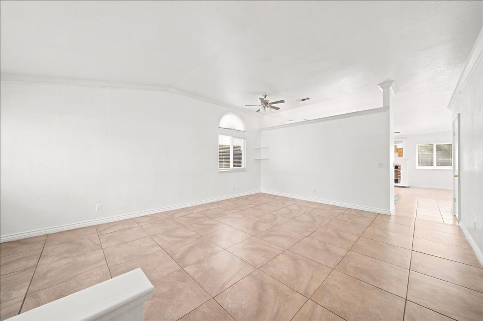 8408 Silver Run Way – photo 4