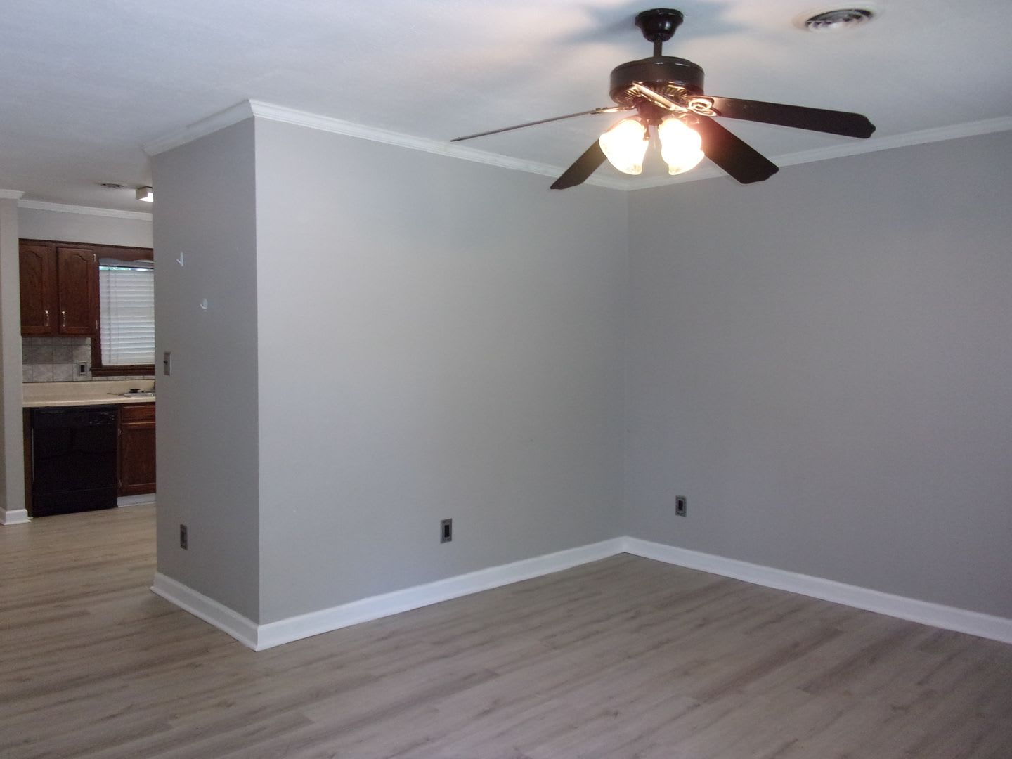 2 Bedroom 1 Bath Ground Floor Condo – photo 2