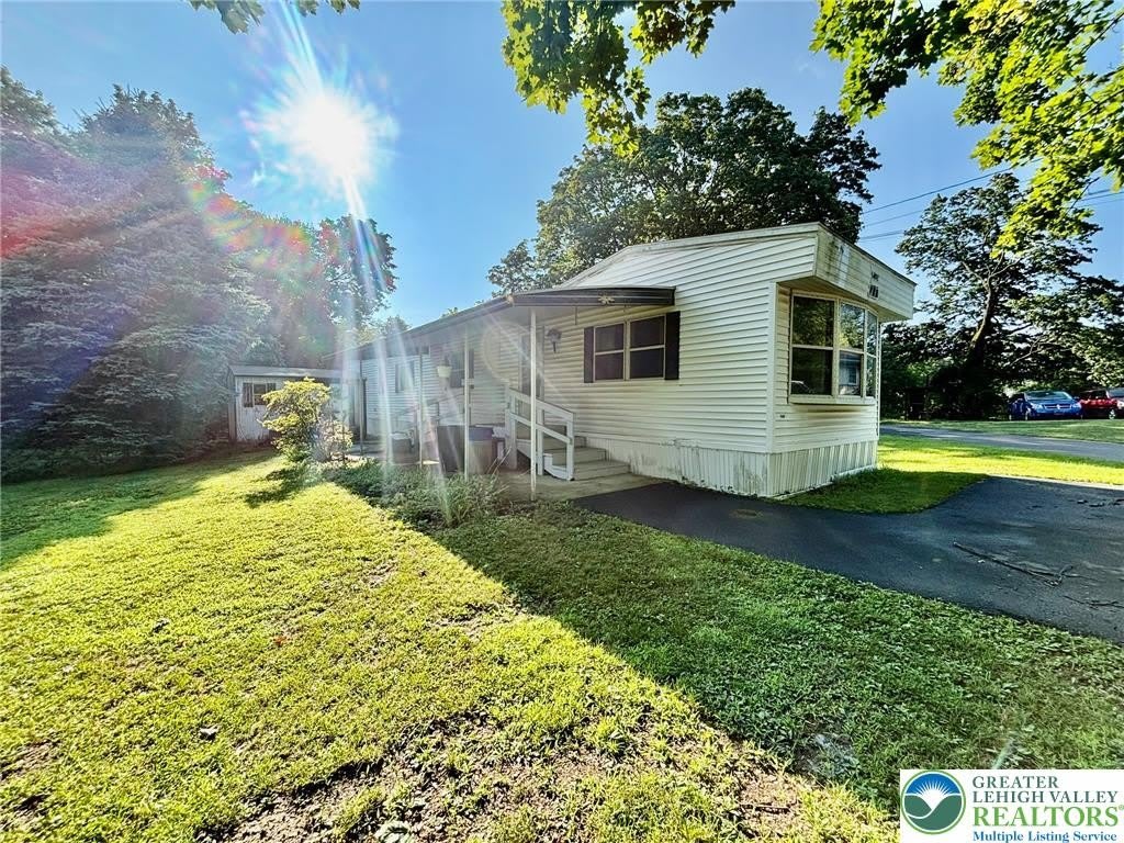 1402 Main Street – photo 2