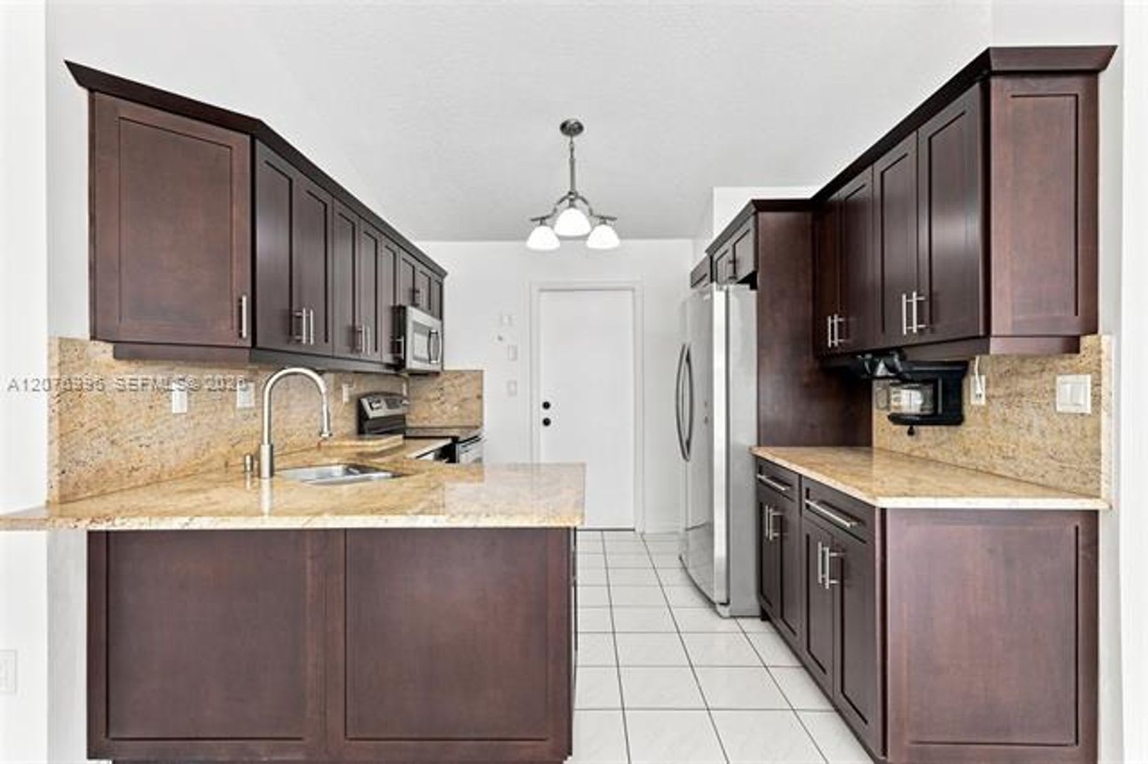 19181 NW 89th Ave # 19181, Hialeah, FL 33018 – photo 1