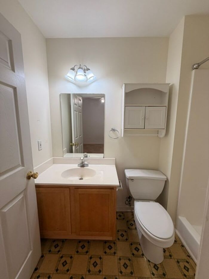 302 Ashley Lane – photo 4