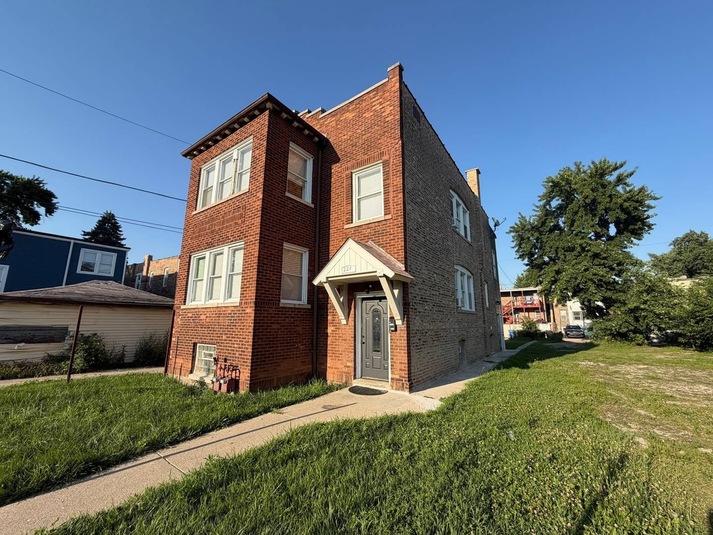 223 N Laporte Avenue – photo 2