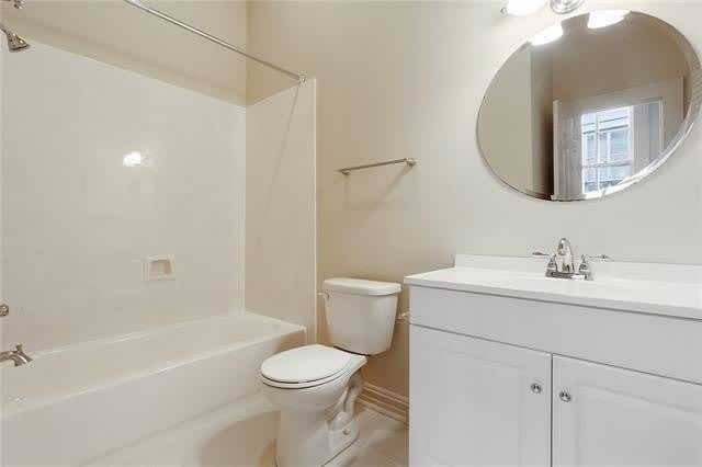 1124 Bordeaux Street – photo 4