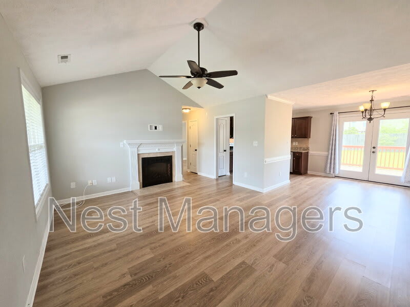 4608 Crystobal Road – photo 2