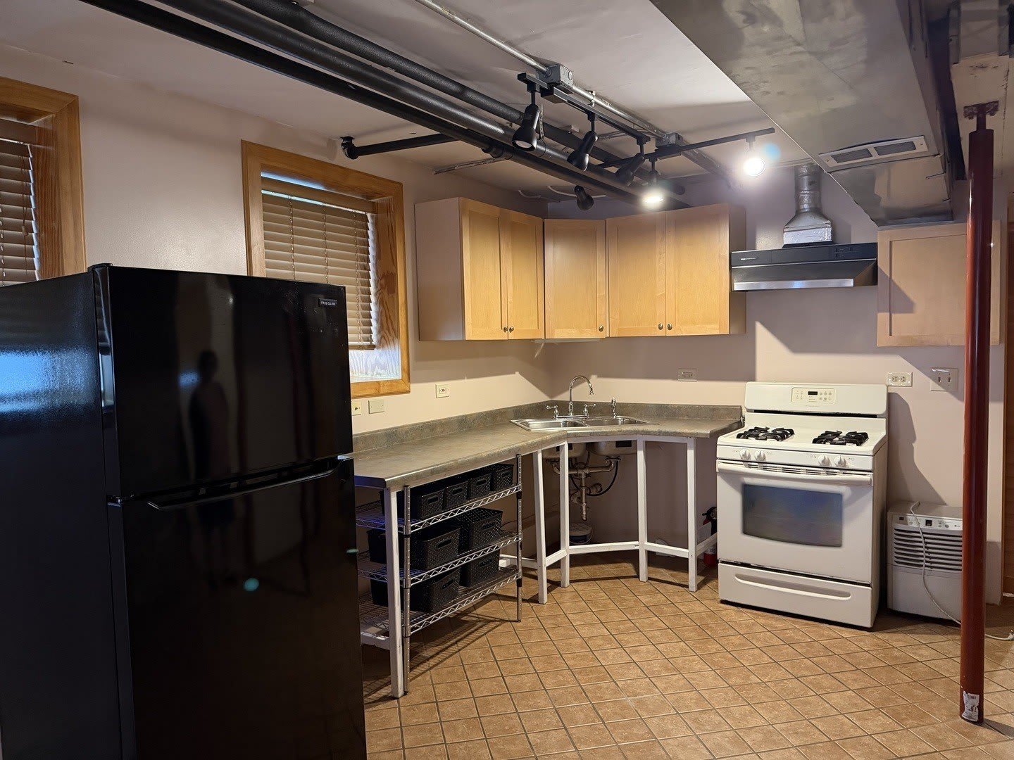 3545 W Belden Avenue – photo 2