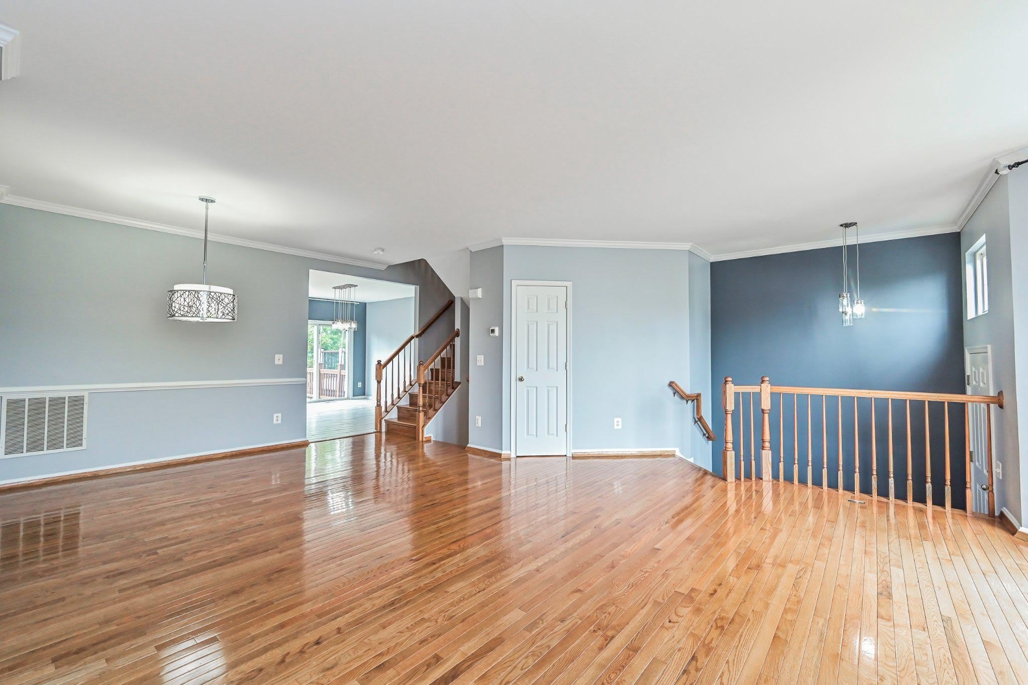 18541 SIERRA SPRINGS SQ – photo 4