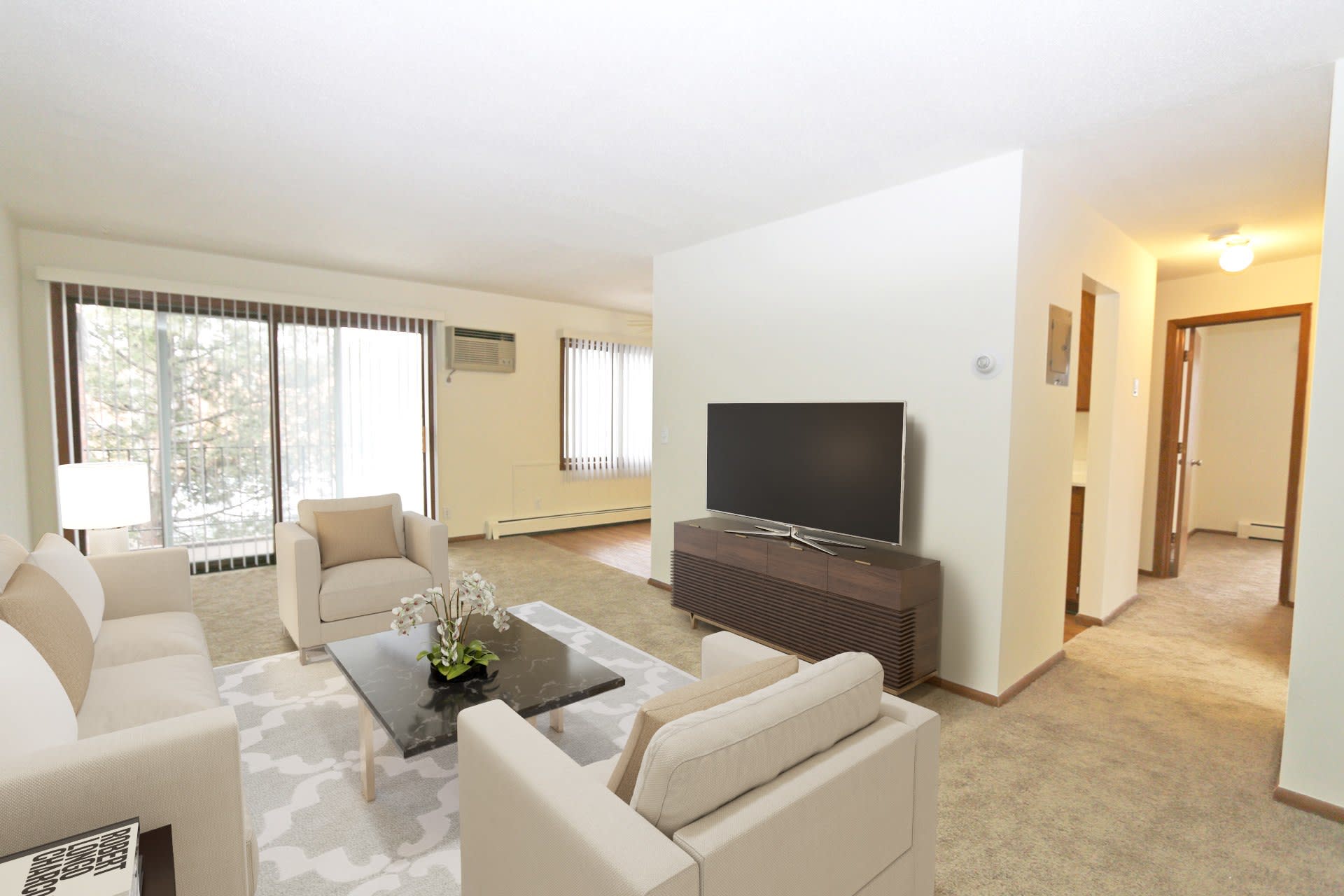 Apache Manor Apartments – photo 3
