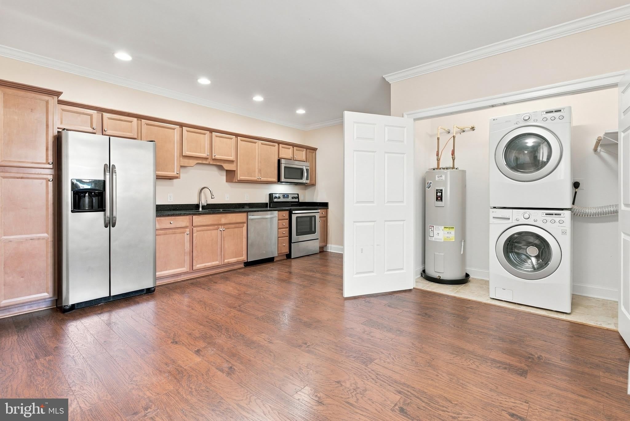 25 E BOSCAWEN Street – photo 4