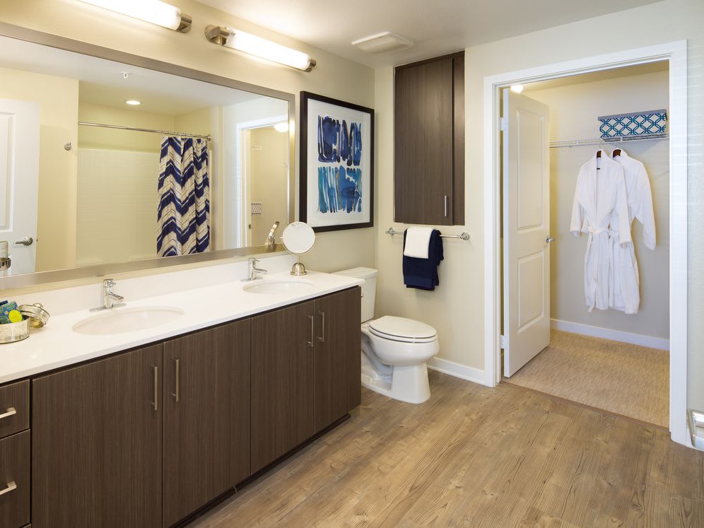 Avalon Irvine – photo 5