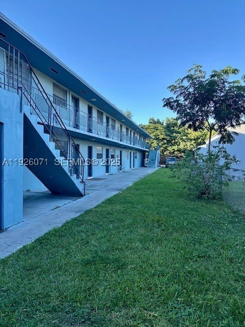 129 NE 80th Ter – photo 1