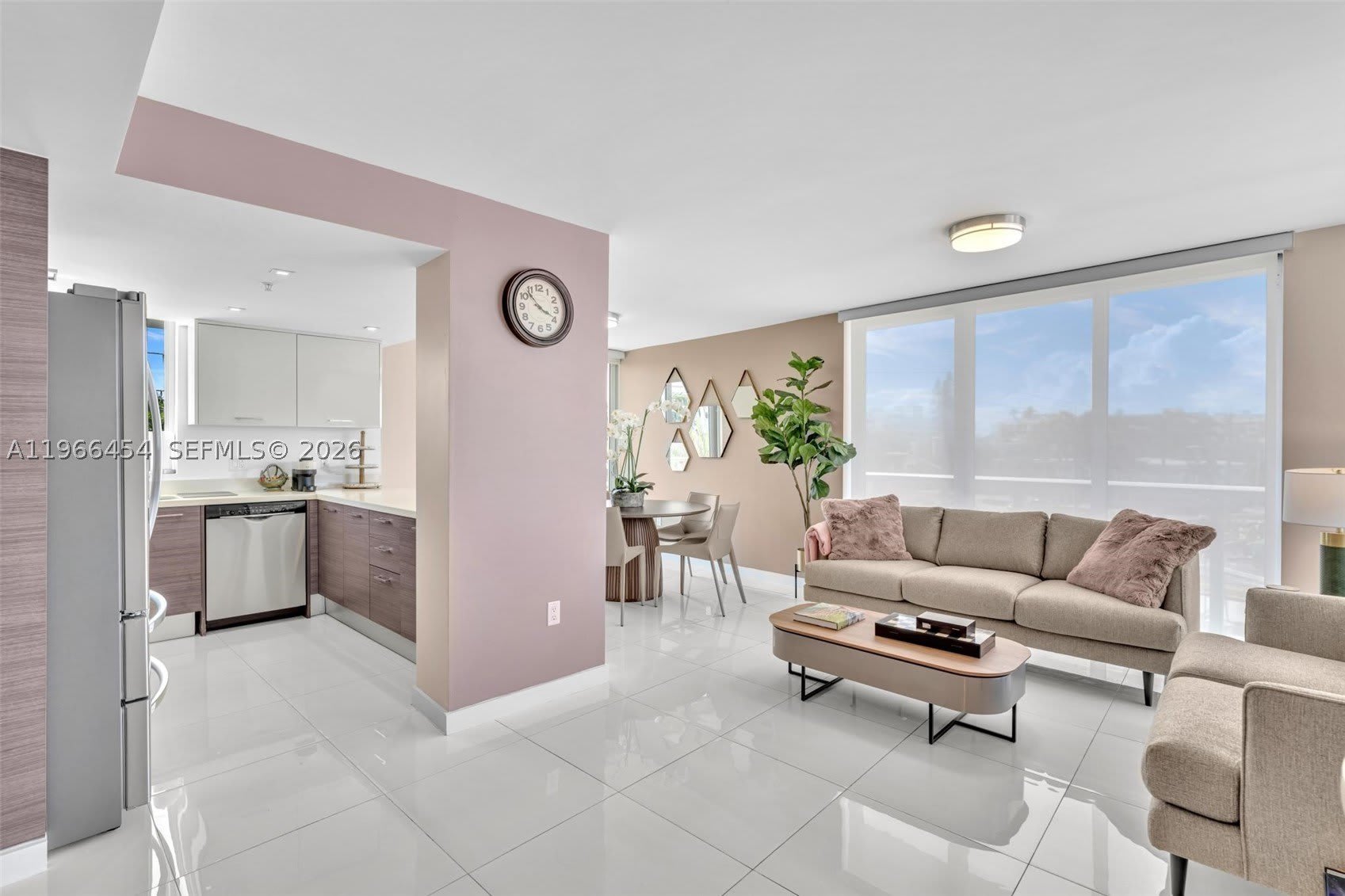 9901 E Bay Harbor Dr – photo 5