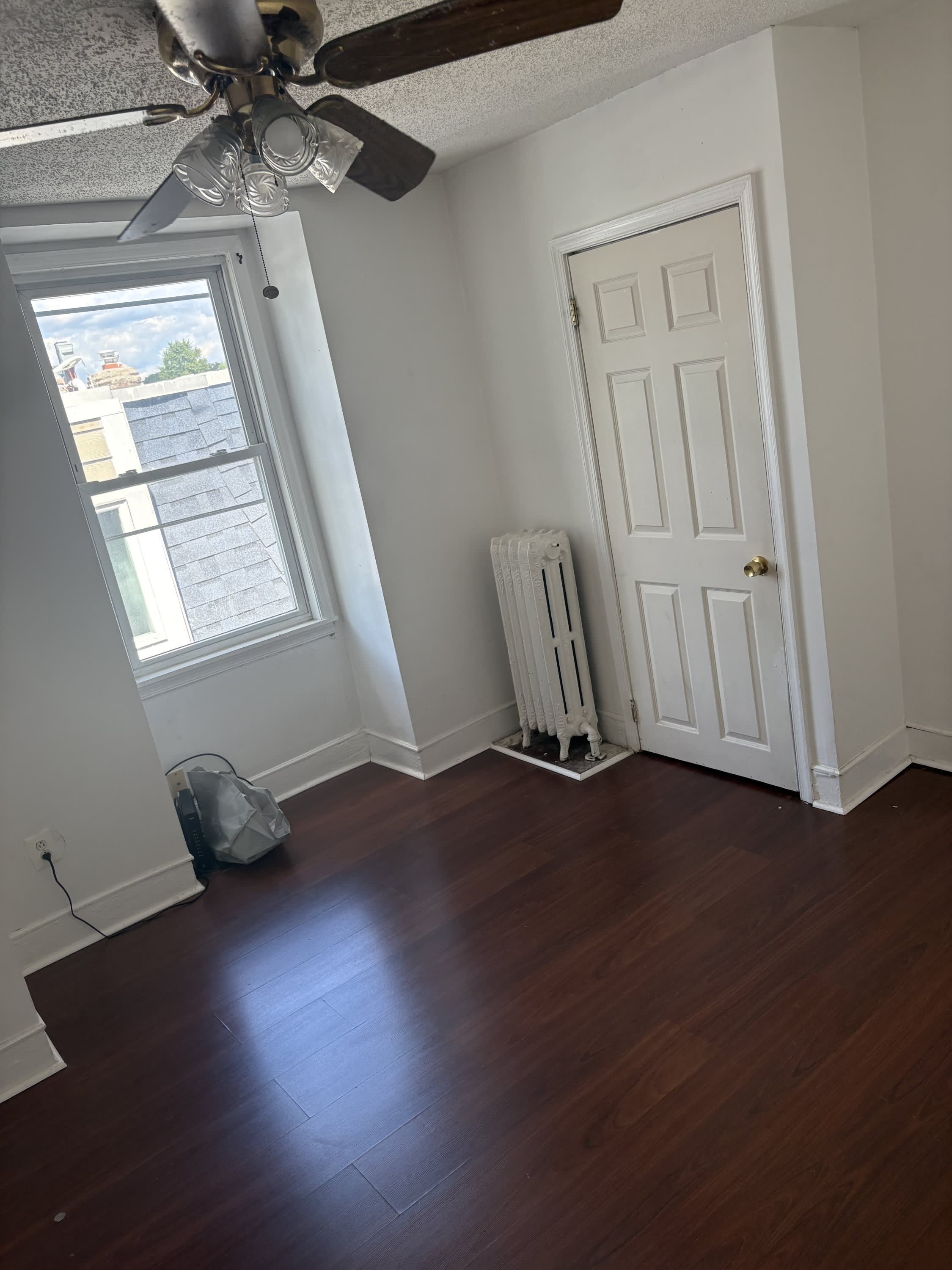 503 E Washington Ln 3Rd Floor – photo 5