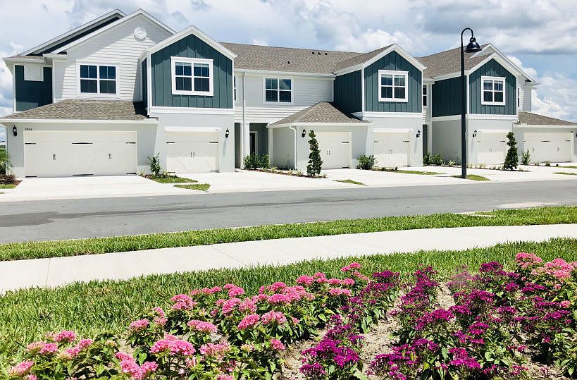 3890 Grassland Dr – photo 1