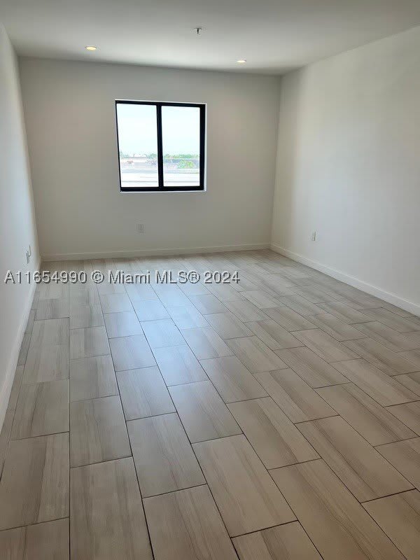 640 West 18th Street – photo 4