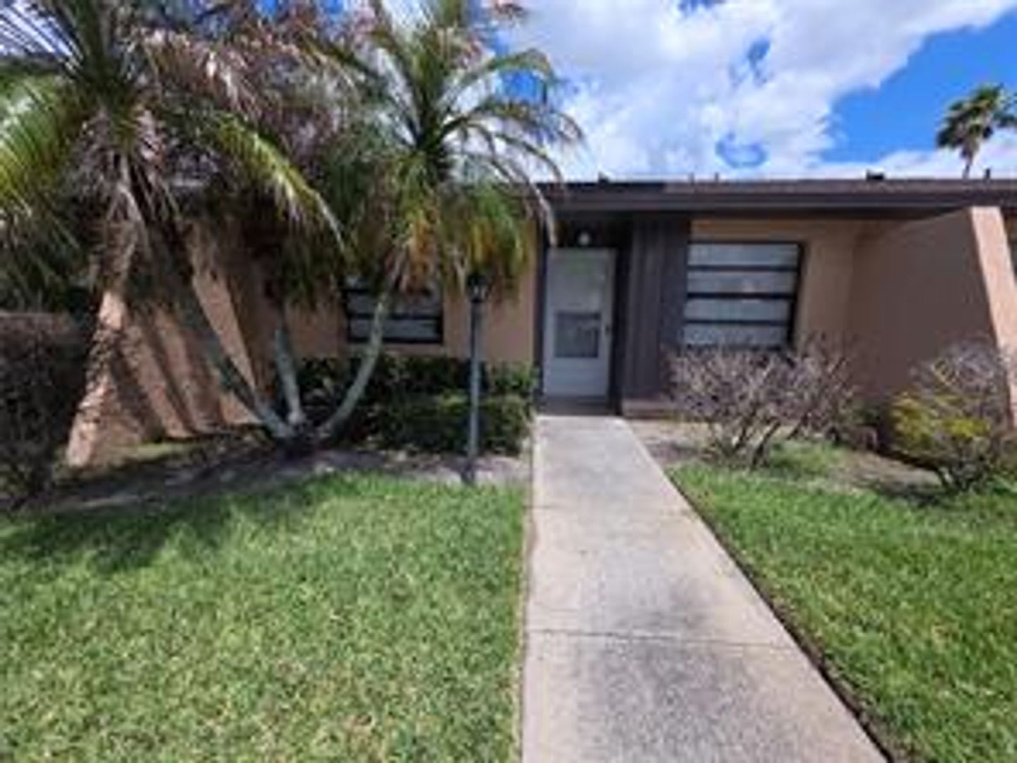 Kissimmee Condo – photo 1