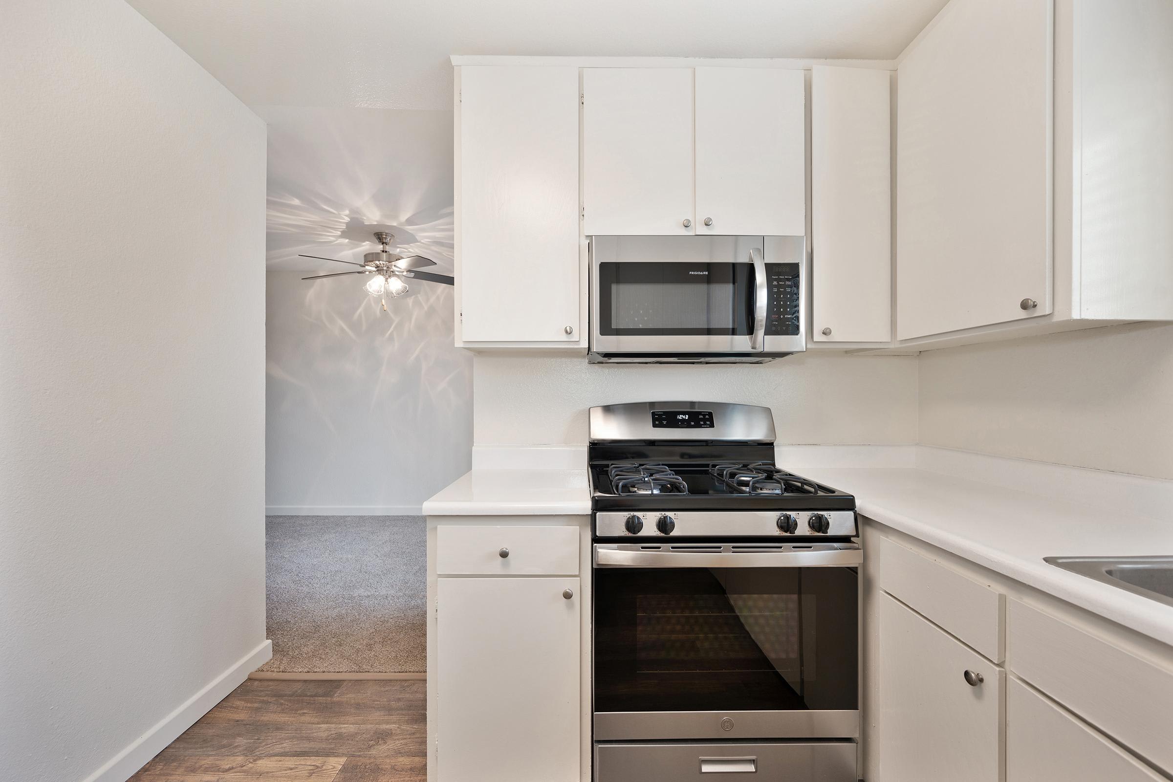Elan Sea Lofts – photo 4