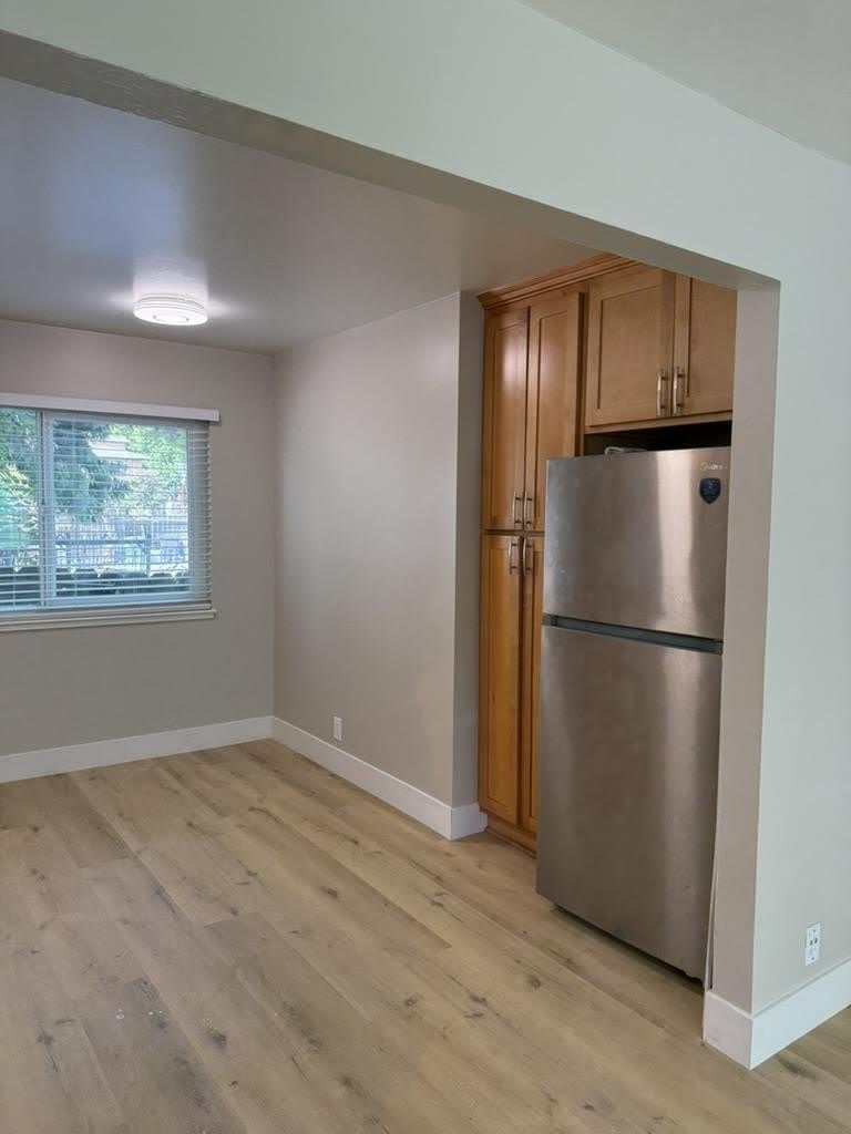 330 S Willard AVE 4 – photo 3