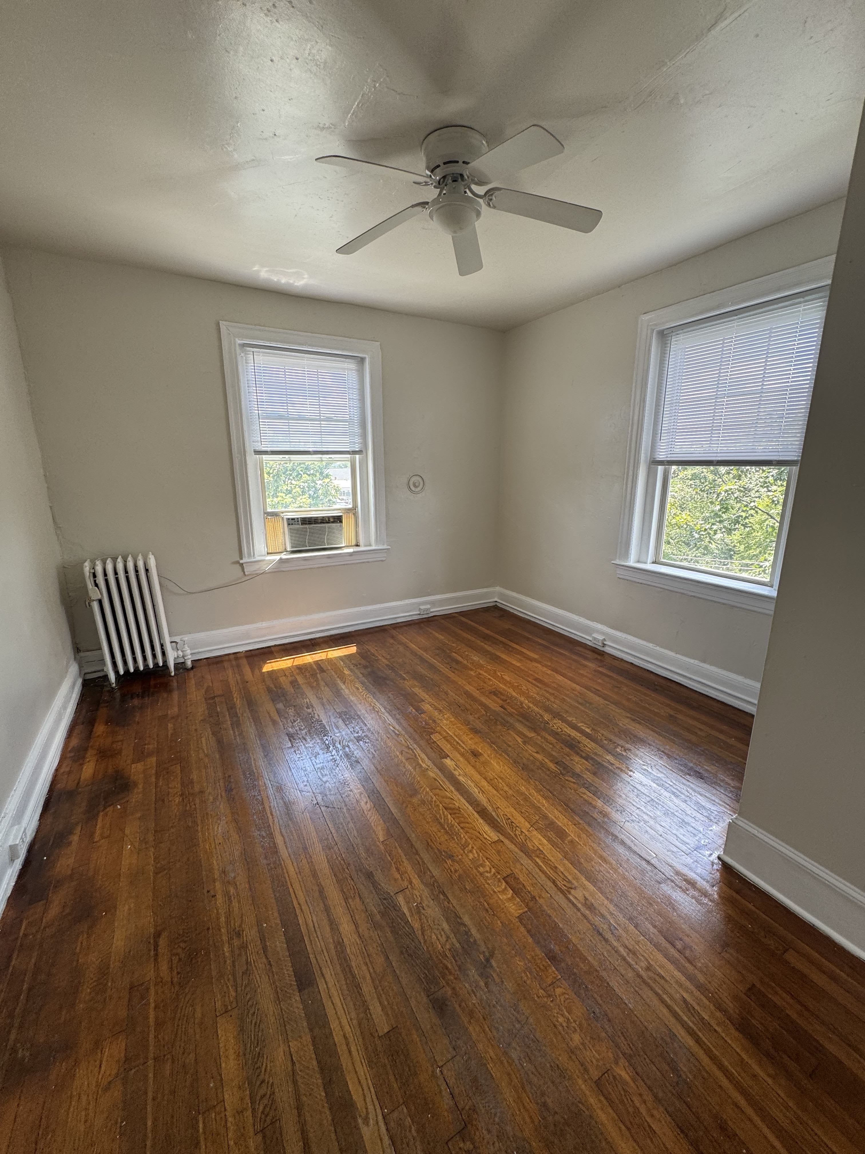 1118 Grove Ave – photo 1