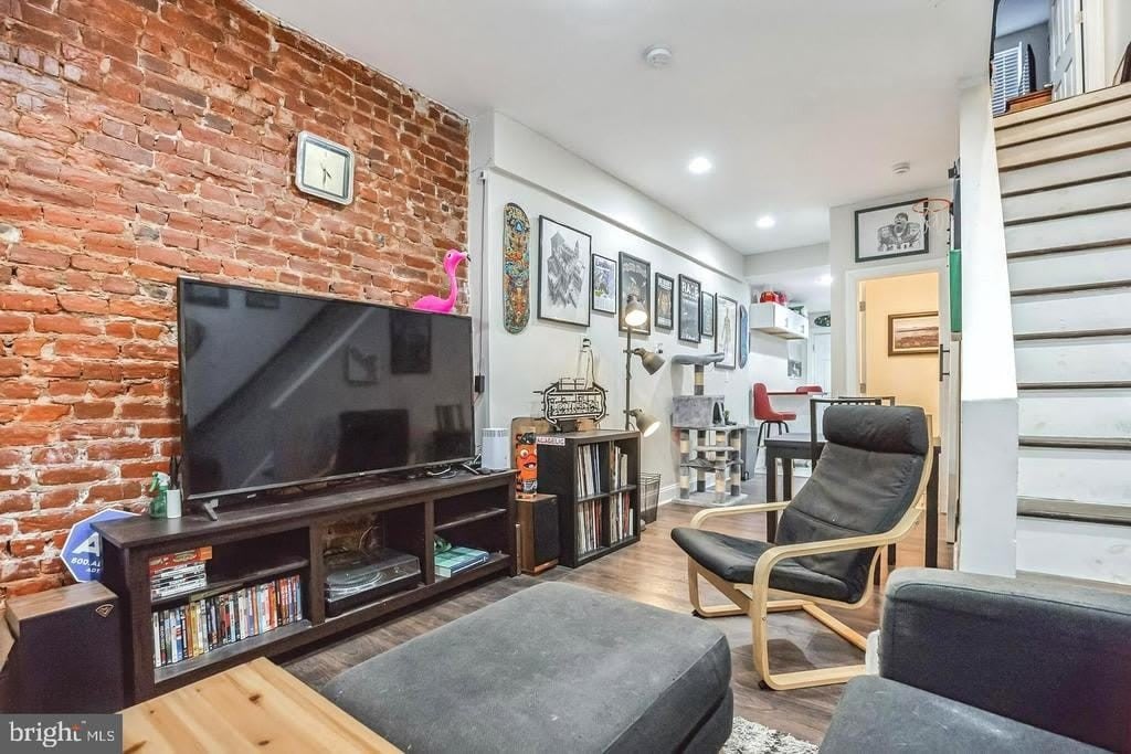 1814 E ALBERT STREET – photo 5