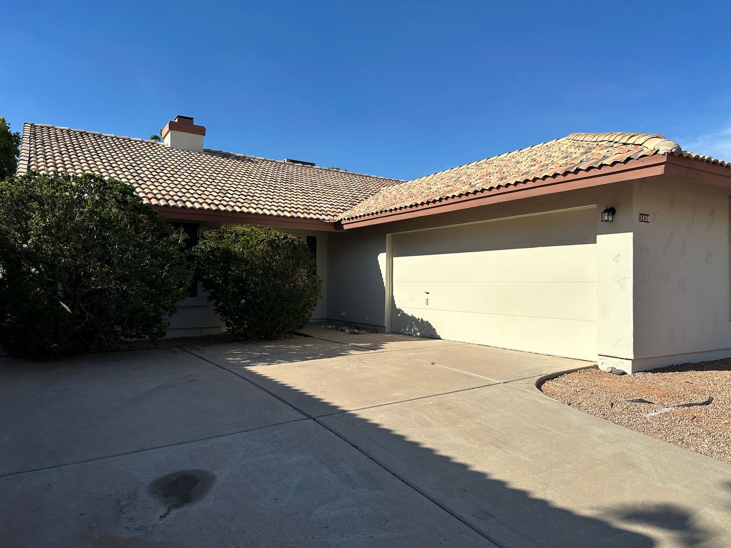 Dobson And Frye 3 Bed 2 Bath Beautifully Remodeled – photo 2