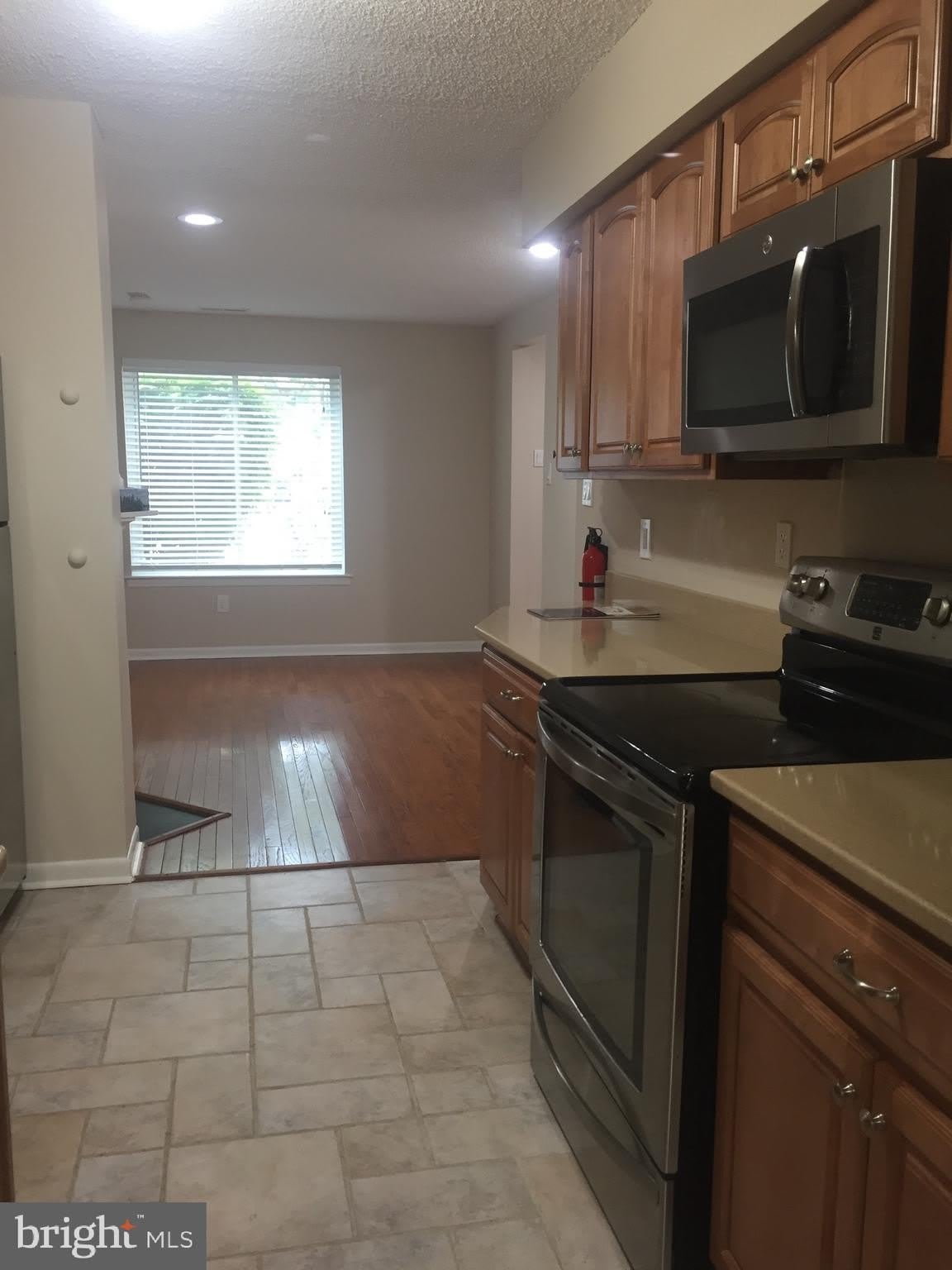 94 Tennyson Drive – photo 5