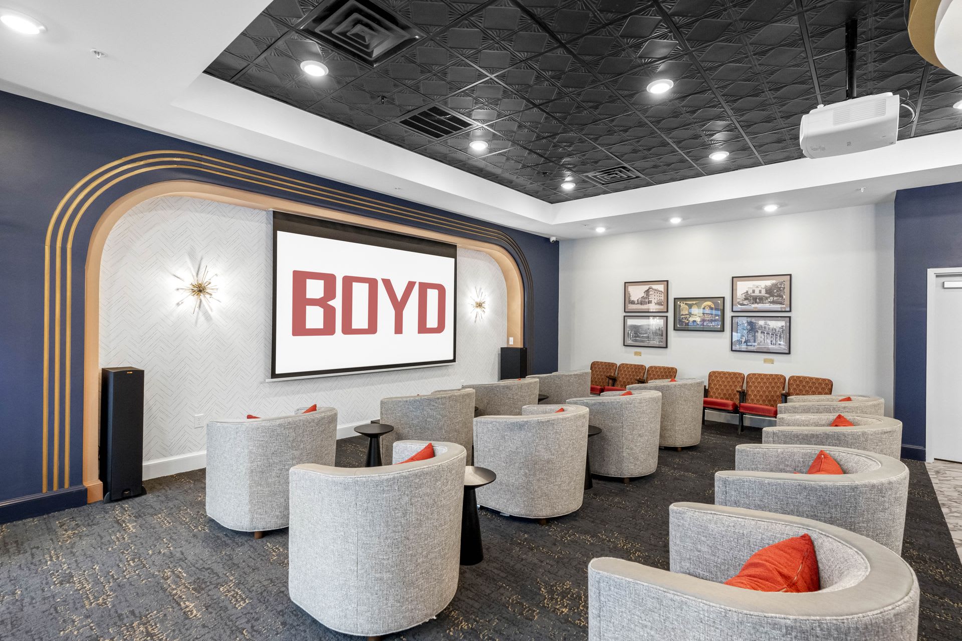 Dream Boyd Theatre – photo 5