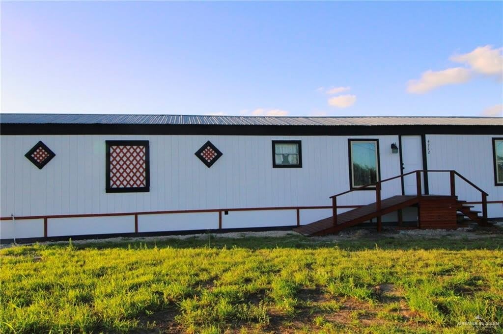 4712 Mile 11 Road N – photo 2