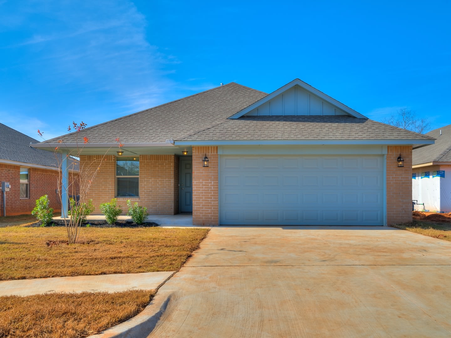 3 Bed 2 Bth Home in MWC Close to Tinker & Carl Albert Schools – photo 1