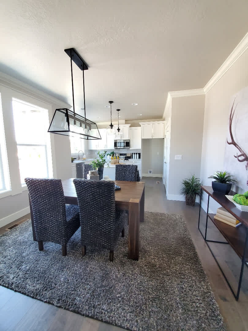 Beautiful Townhome – photo 2