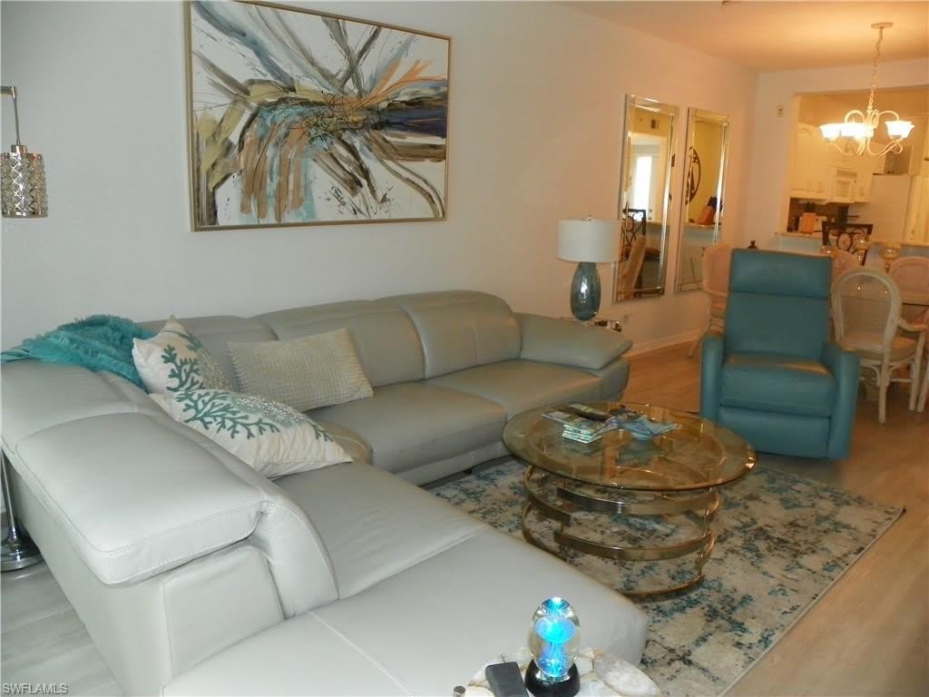 218 Gabriel Cir – photo 2