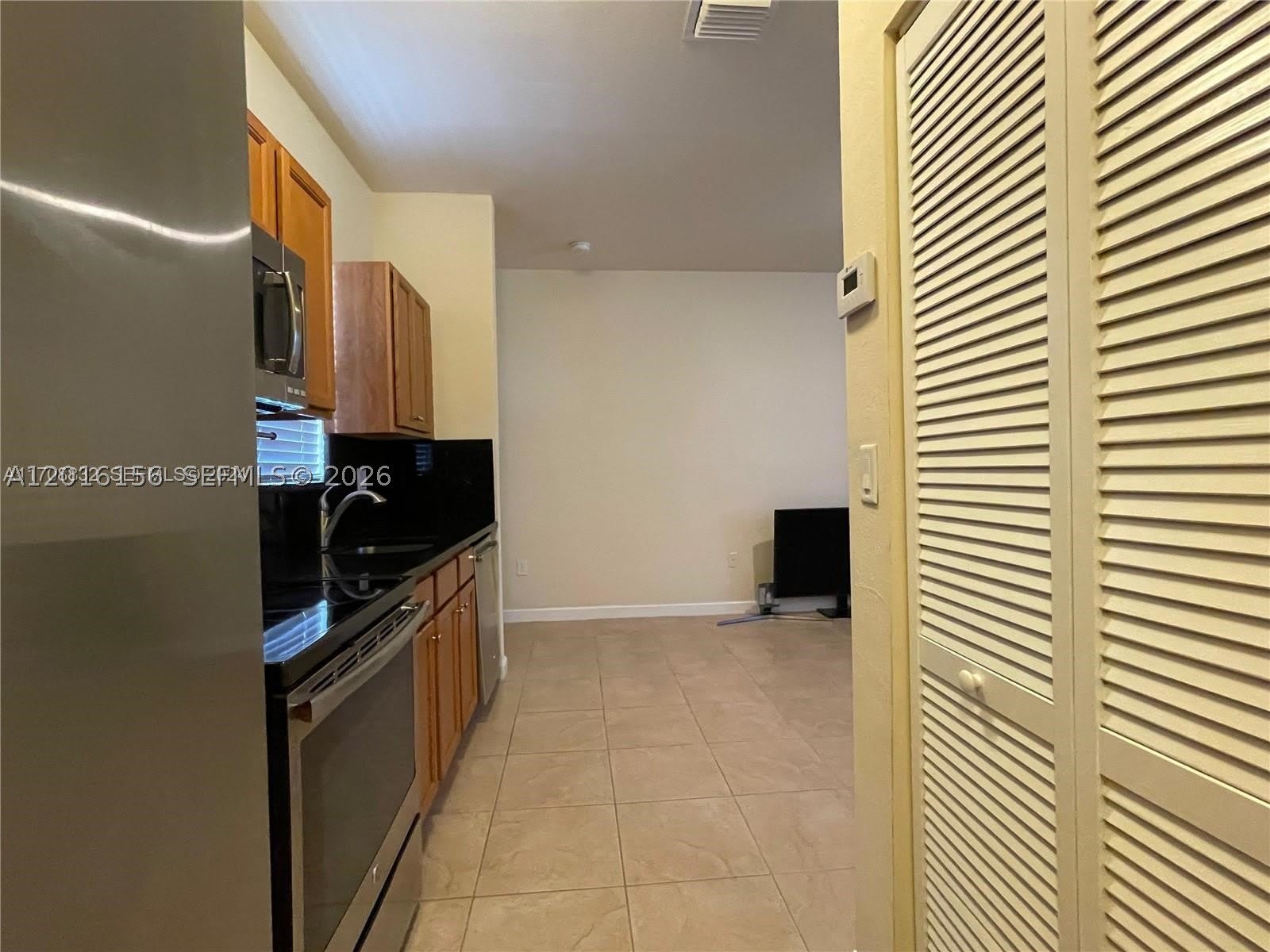 9351 SW 171st Ave – photo 5