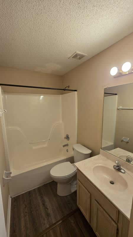 7115 Lindsey Leaf Cove – photo 4