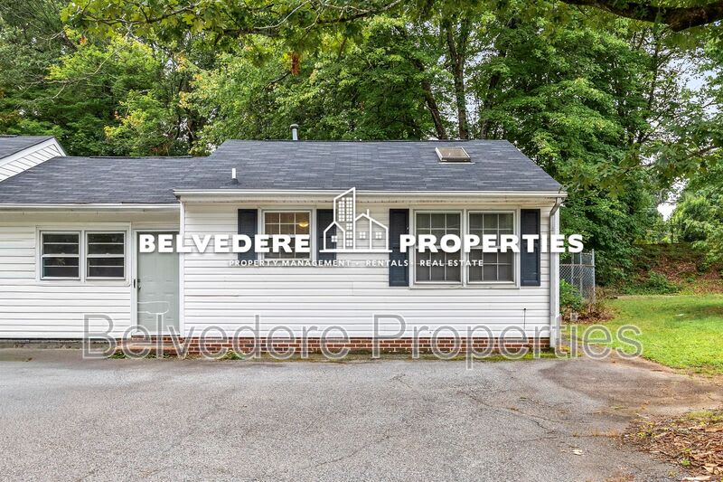 2507 Pisgah Church Rd – photo 2