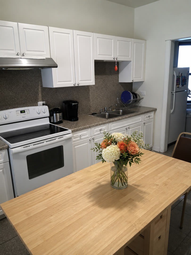 6532 N Glenwood Avenue – photo 2