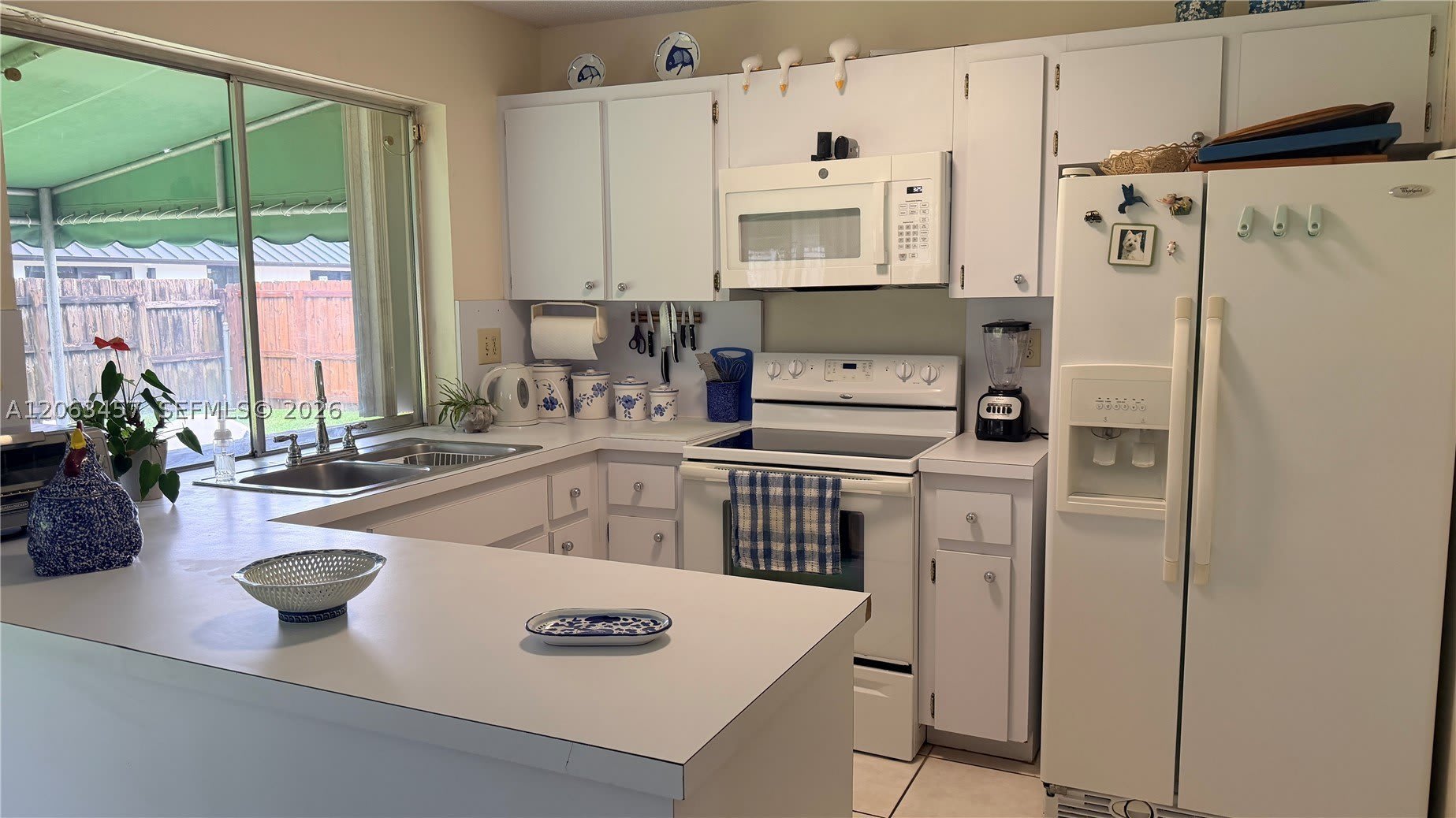 13325 SW 100th Ter – photo 4