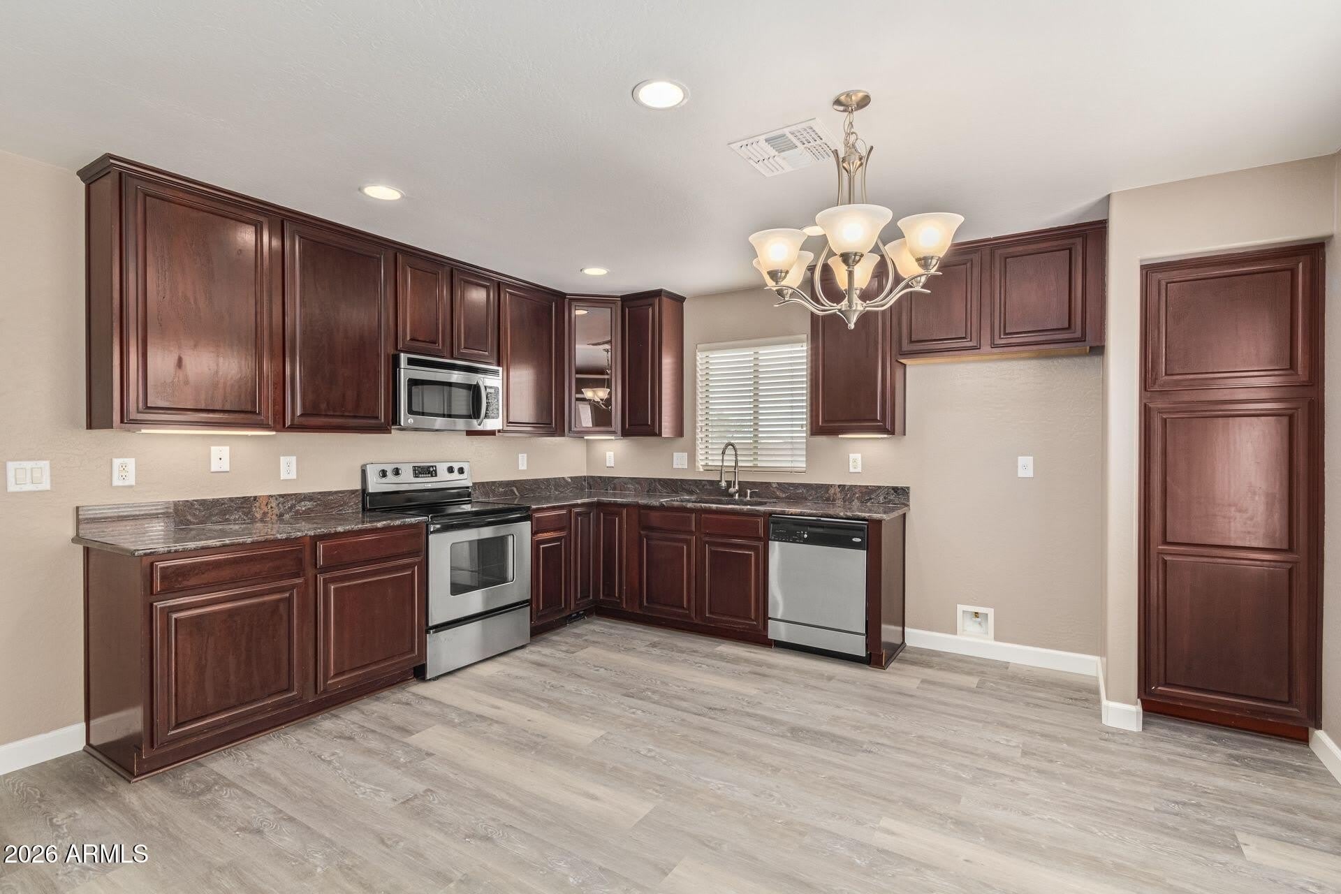 11719 W DOS RIOS Drive – photo 4