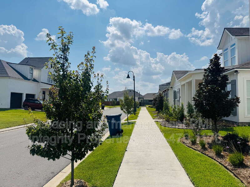 113 Oak Village Drive – photo 4