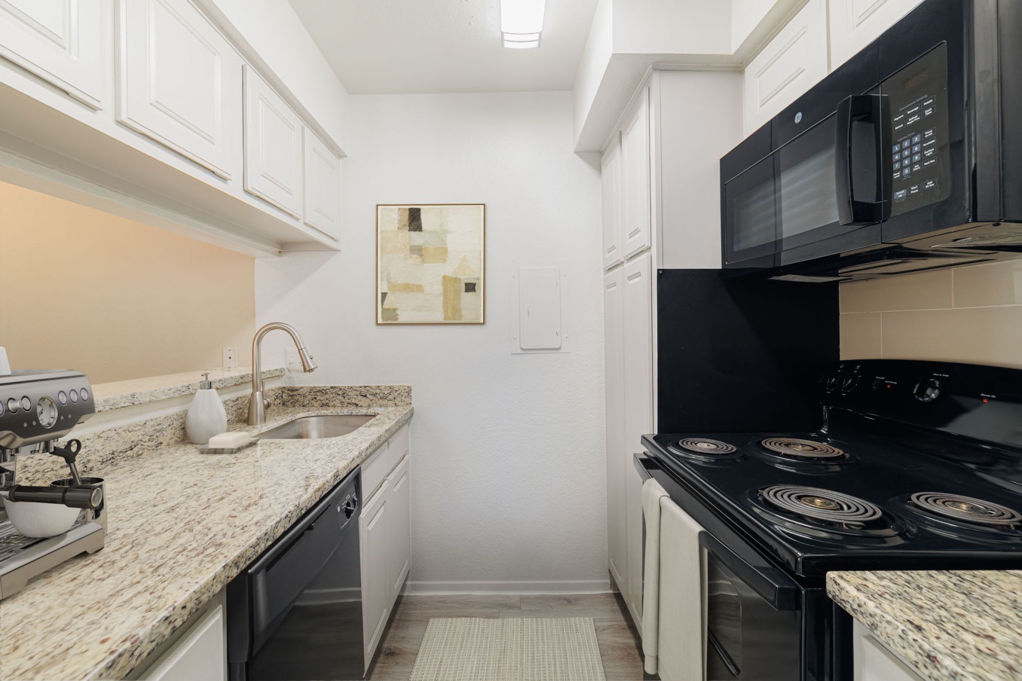 7100 Almeda at the Medical Center – photo 3