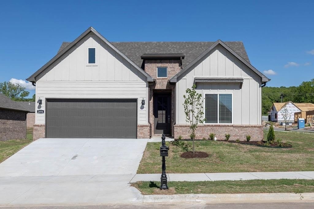 2856 S Zinc Avenue – photo 1