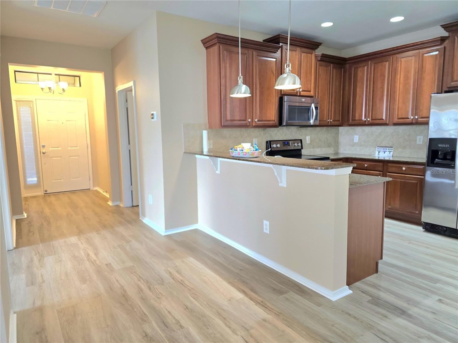 5646 SUNSET FALLS Drive – photo 2