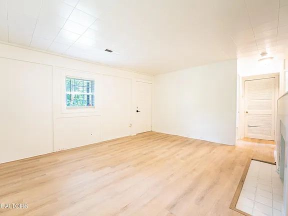 502 Hayworth Drive B – photo 5