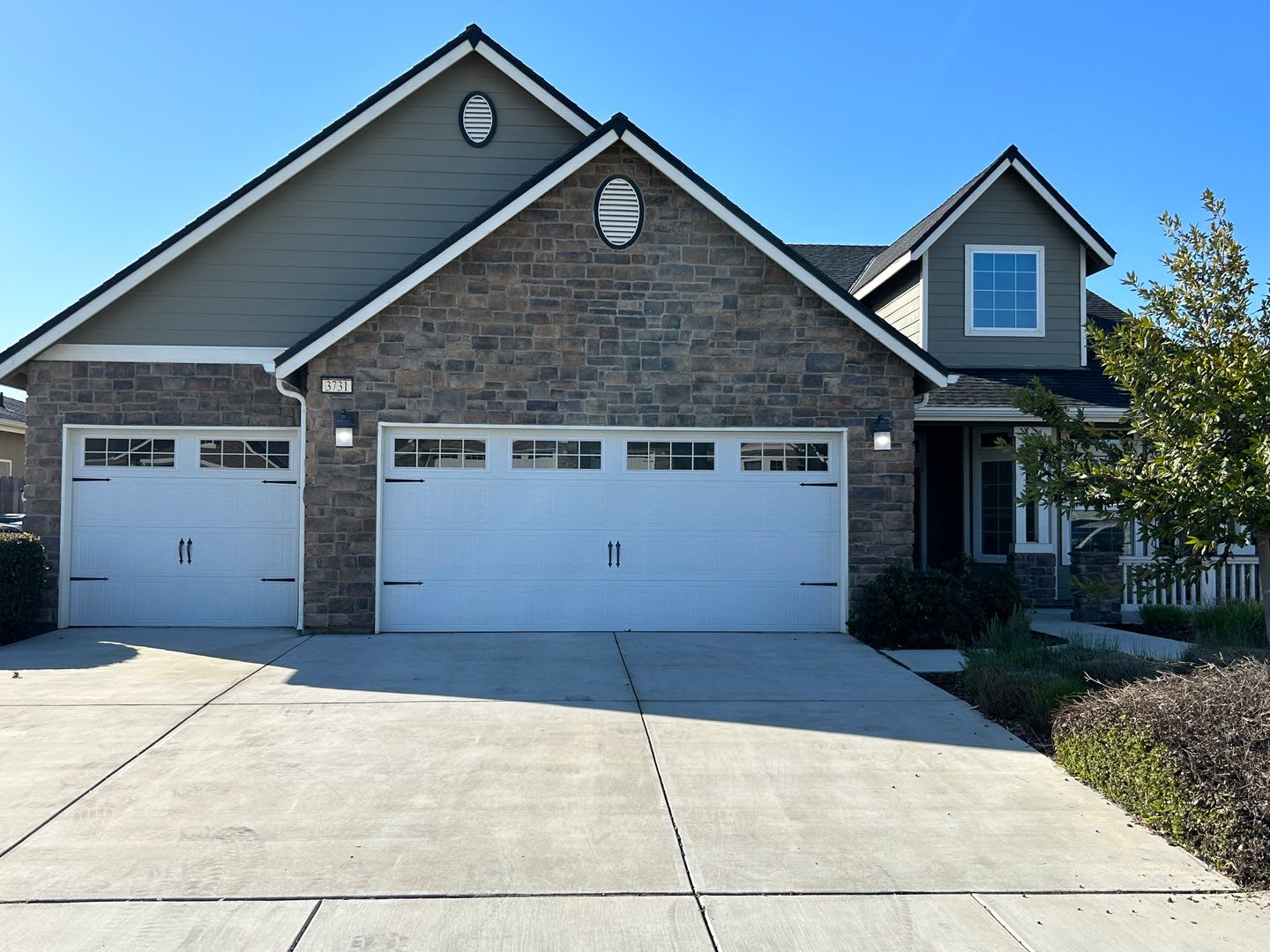 3731 W Vine Ave – photo 1