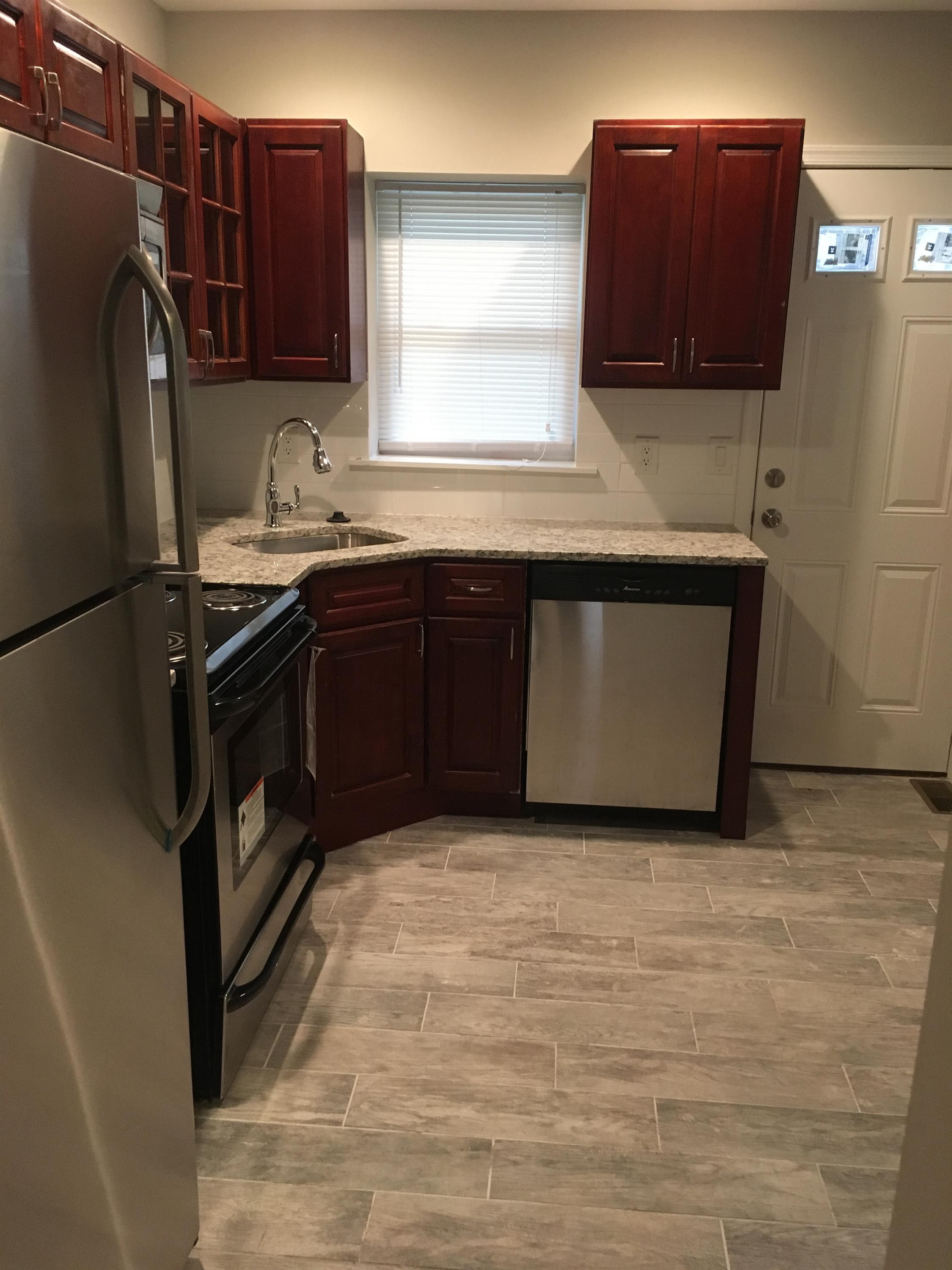 1631 South LeCount Street – photo 5