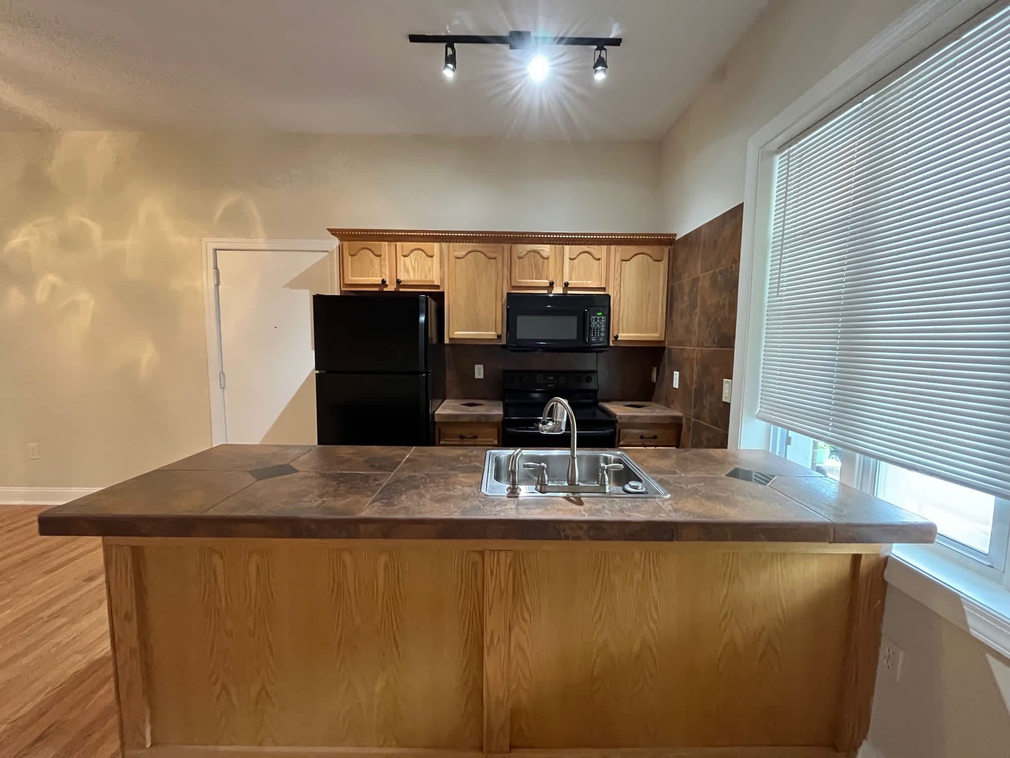 219 S Fairmount St Apt 1 – photo 4