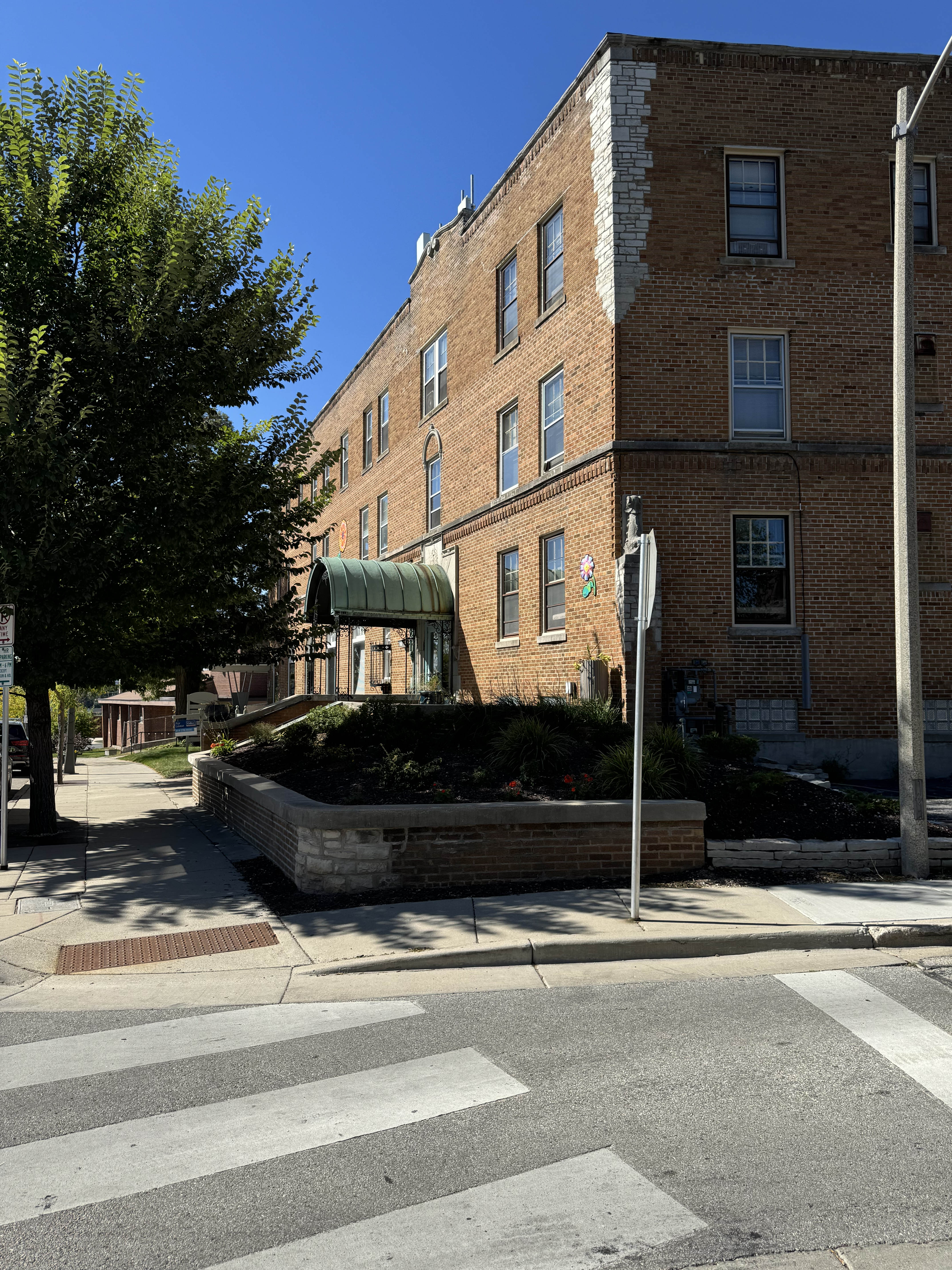 7416 Harwood Avenue – photo 2