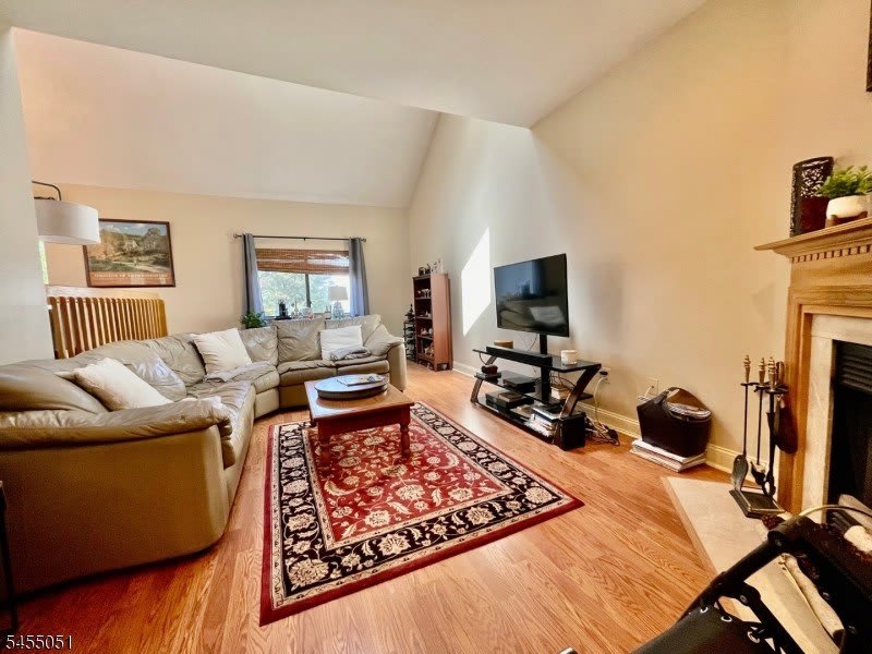 2 Hawthorne Pl – photo 3