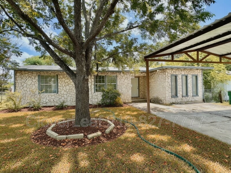 214 Basswood Dr – photo 1