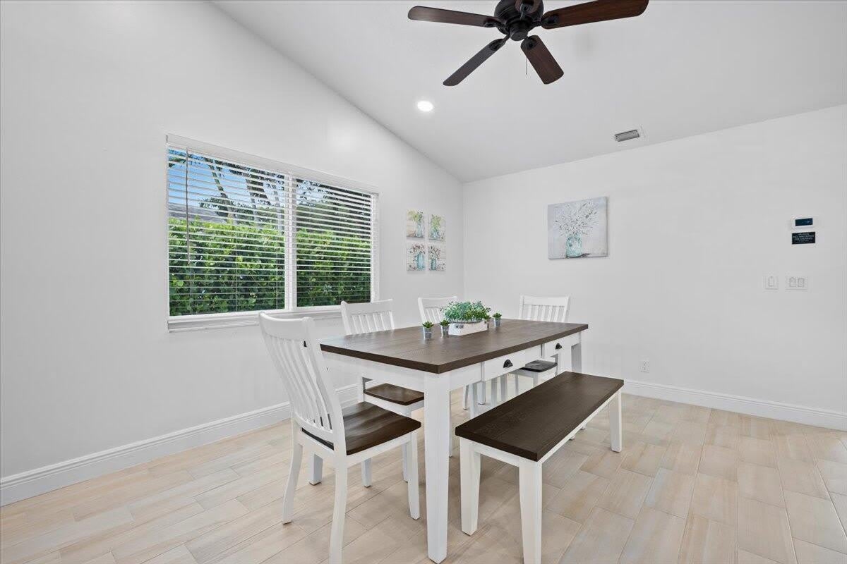 6075 Francis Street – photo 5