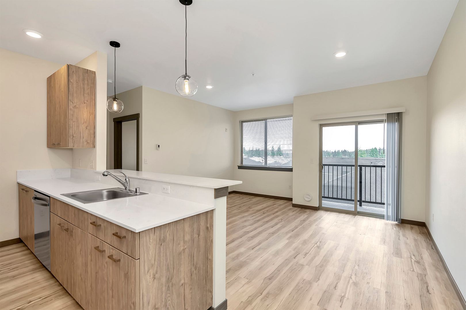 Viero Apartments 13521 97Th Ave E – photo 2