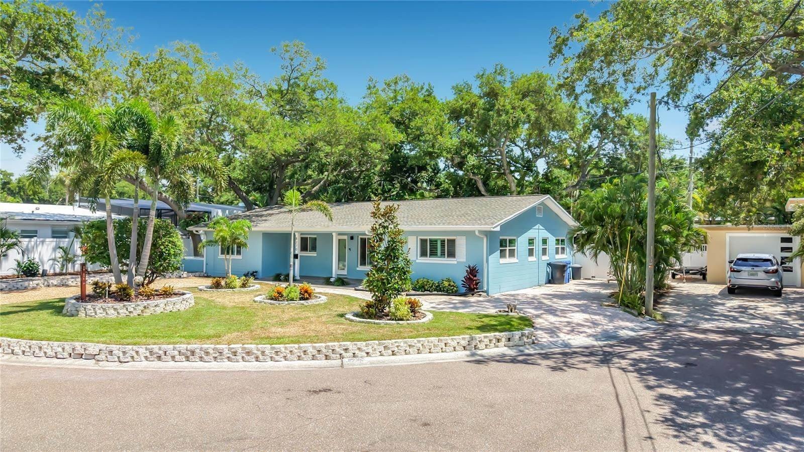 8270 30TH Avenue North – photo 3